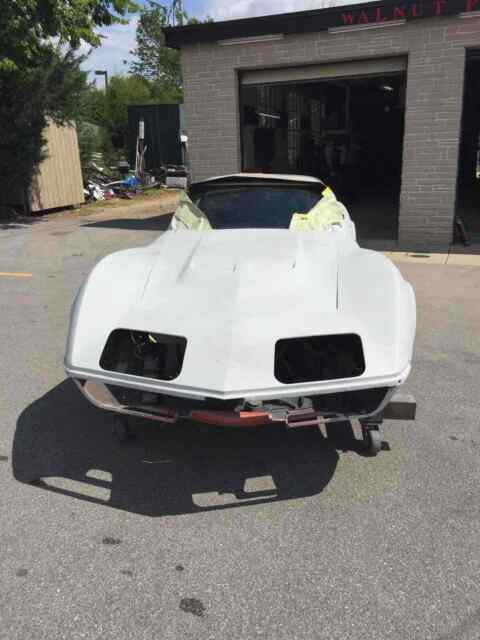 Chevrolet Corvette 1969 image number 14