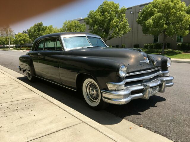 Chrysler Imperial 1952 image number 27