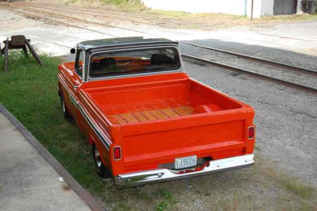 Chevrolet C10/K10 1965 image number 1