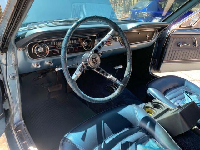 Ford Mustang 1965 image number 43