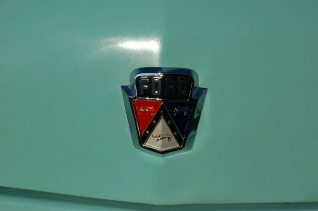Ford Customline 1953 image number 13