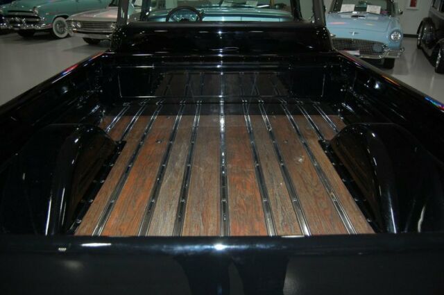 Chevrolet Apache 1959 image number 40