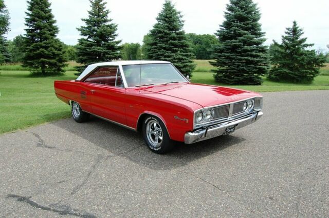 Dodge Coronet 1966 image number 30
