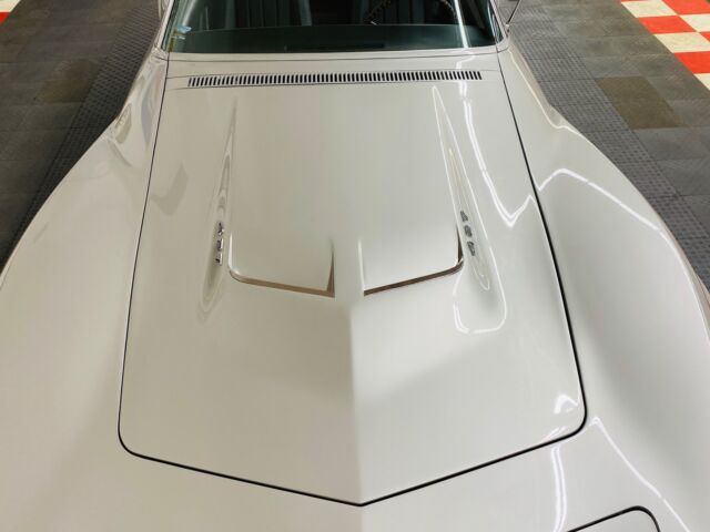 Chevrolet Corvette 1968 image number 14