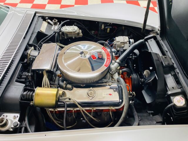 Chevrolet Corvette 1968 image number 31
