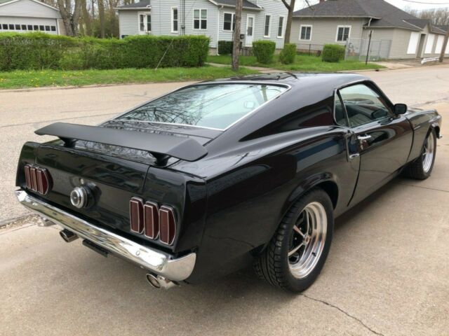 Ford Mustang 1969 image number 12