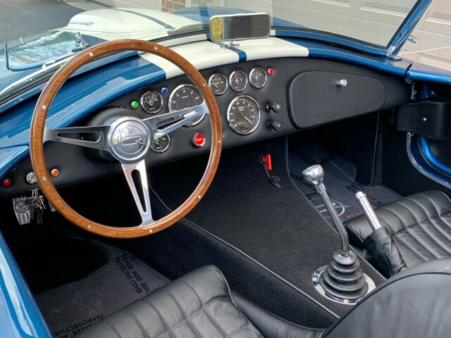 Shelby Cobra 1965 image number 16