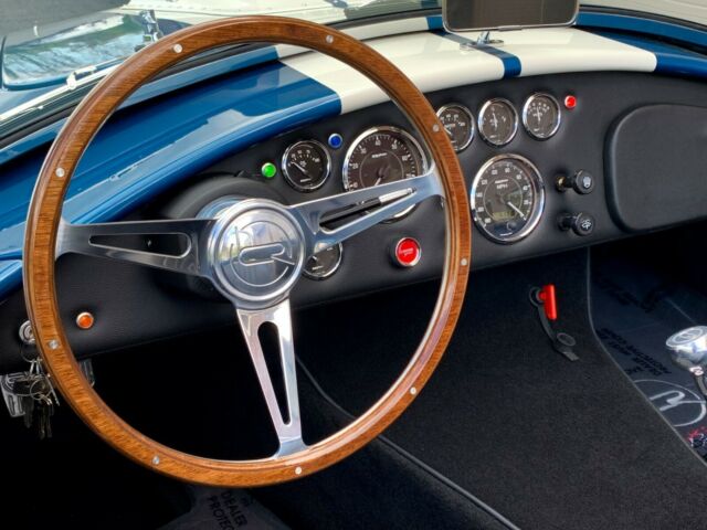 Shelby Cobra 1965 image number 41