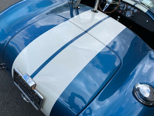 Shelby Cobra 1965 image number 9
