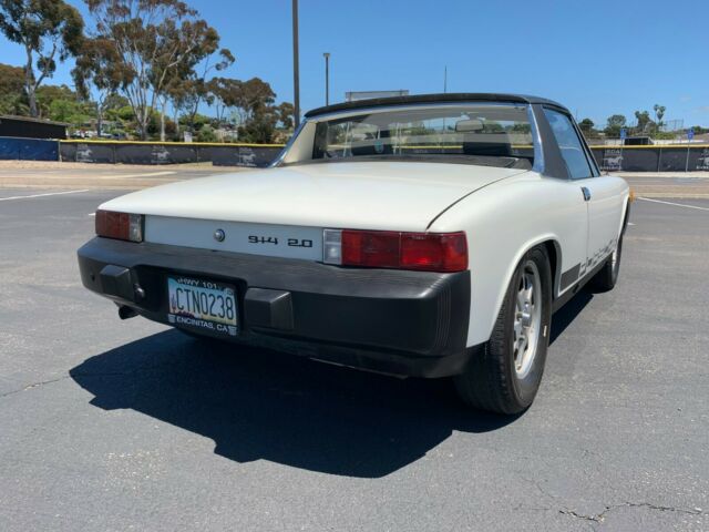 Porsche 914 1976 image number 6