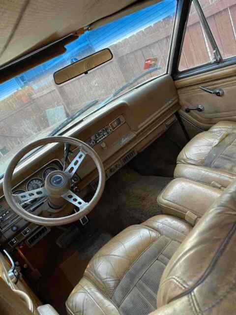 Jeep Wagoneer 1978 image number 16