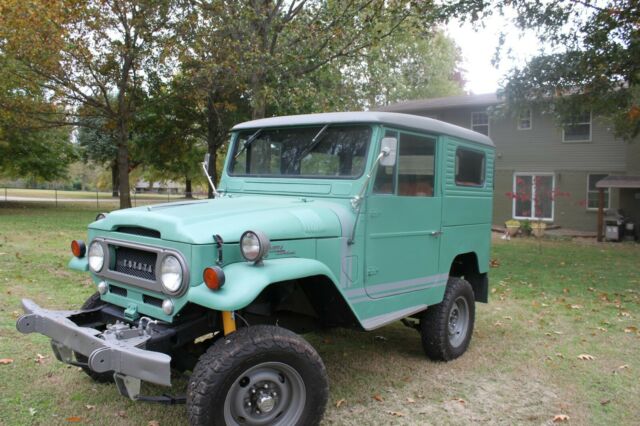 Toyota Land Cruiser 1965 image number 0