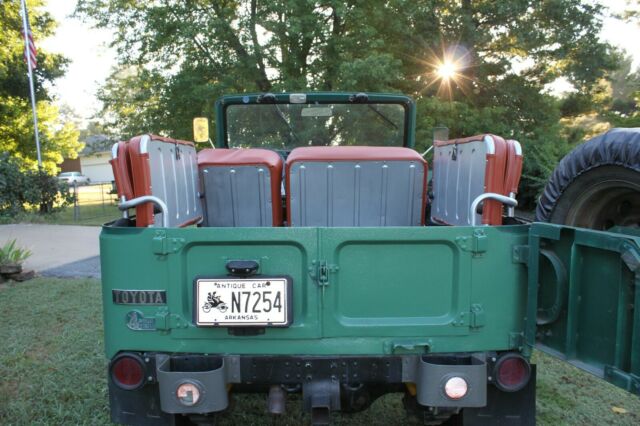 Toyota Land Cruiser 1965 image number 10