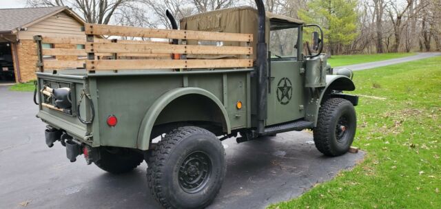 Dodge Power Wagon 1963 image number 2