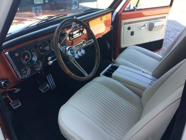 Chevrolet C-10 1971 image number 10