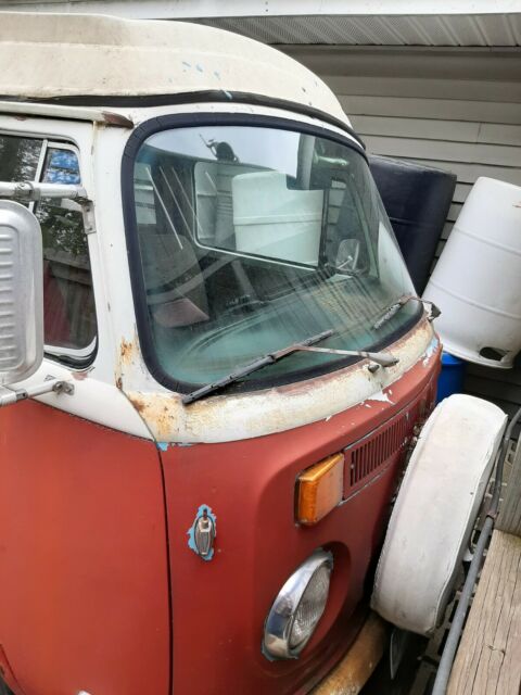 Volkswagen Bus/Vanagon 1972 image number 15