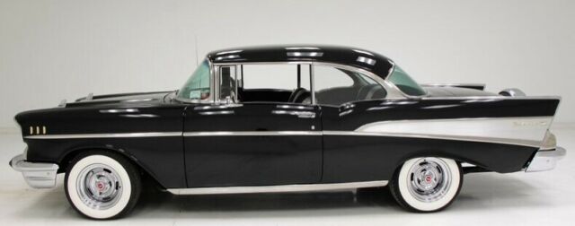 Chevrolet Bel Air/150/210 1957 image number 1