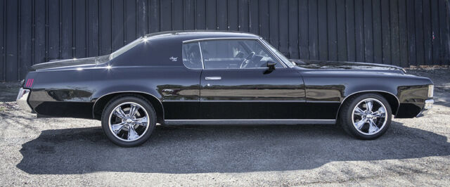 Pontiac Grand Prix 1972 image number 10