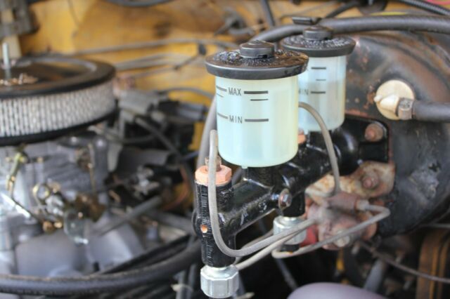 Toyota Land Cruiser 1977 image number 13