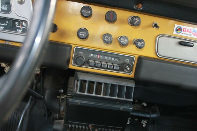 Toyota Land Cruiser 1977 image number 41