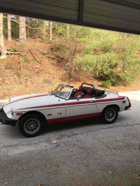 MG MGB 1979 image number 0