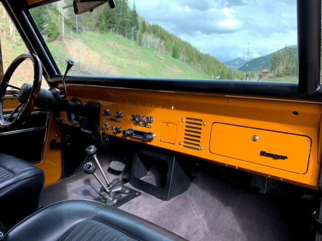 Ford Mustang 1976 image number 30