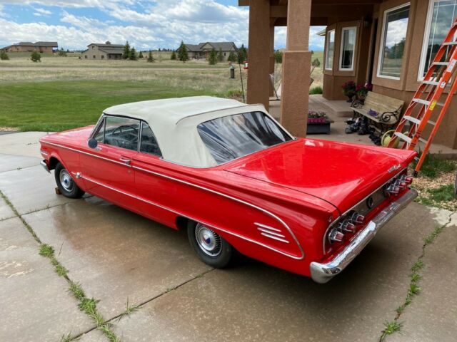 Mercury Comet 1963 image number 1