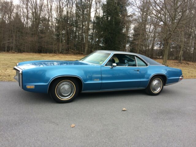 Oldsmobile Toronado 1970 image number 15