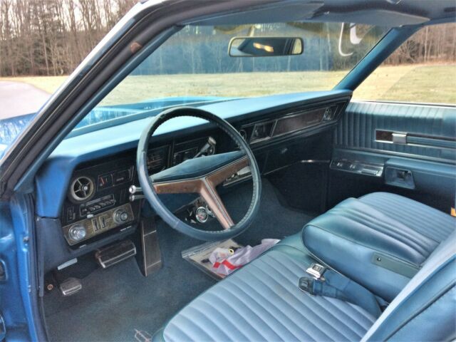 Oldsmobile Toronado 1970 image number 18