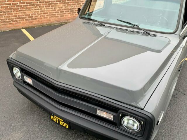 Chevrolet C-10 1970 image number 10
