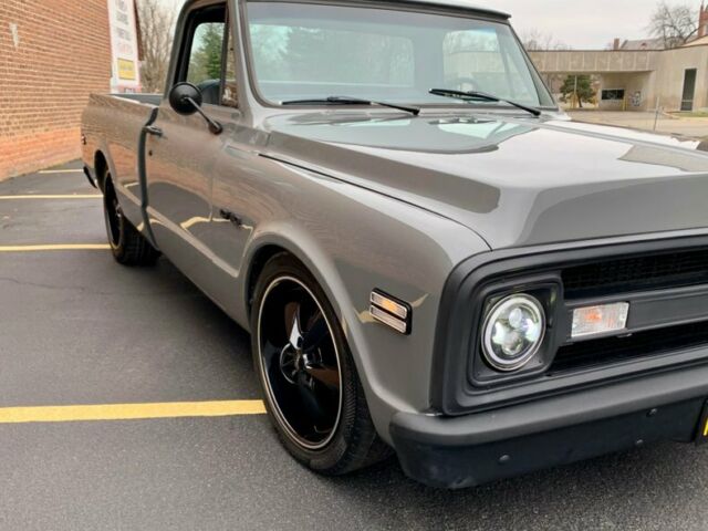 Chevrolet C-10 1970 image number 13