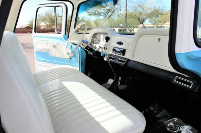 Chevrolet C-10 1960 image number 37