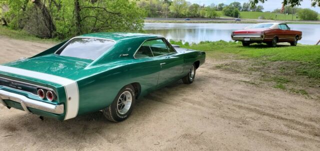 Dodge Charger 1968 image number 17