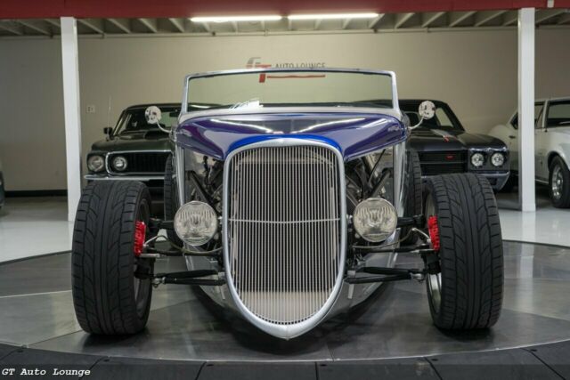 Ford Roadster 1933 image number 1