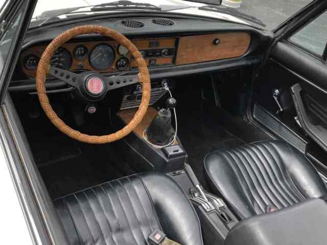 Fiat 124 1977 image number 10