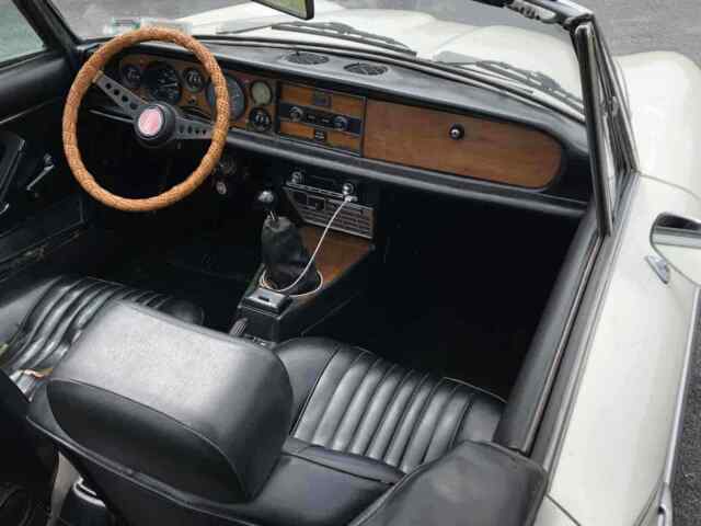 Fiat 124 1977 image number 27