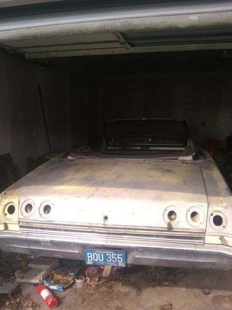 Chevrolet Impala 1965 image number 0