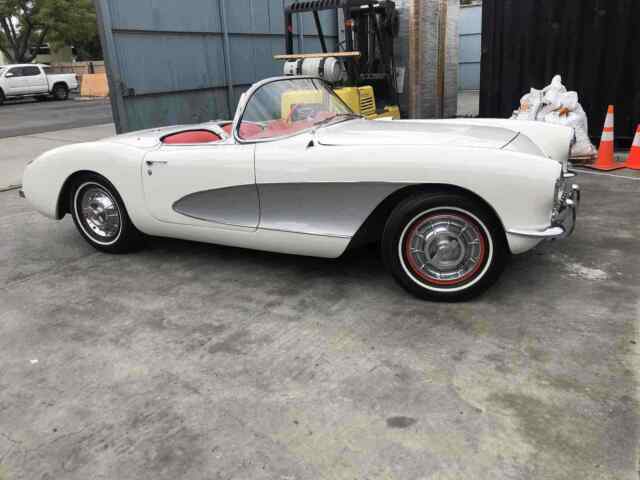 Chevrolet Corvette C1 1956 image number 5