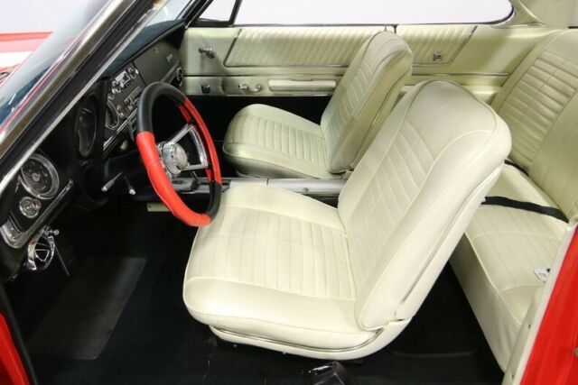 Oldsmobile Starfire 1966 image number 28