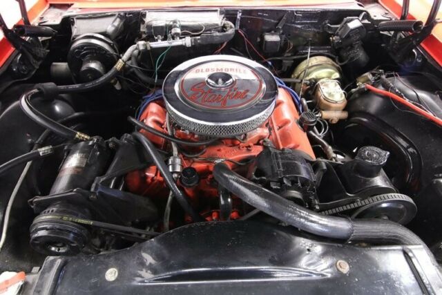 Oldsmobile Starfire 1966 image number 3