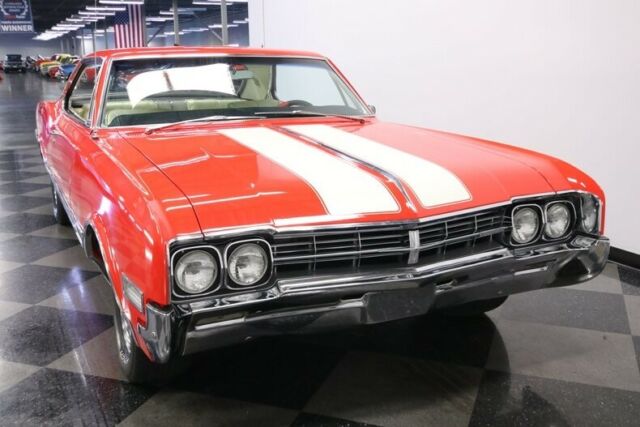 Oldsmobile Starfire 1966 image number 42