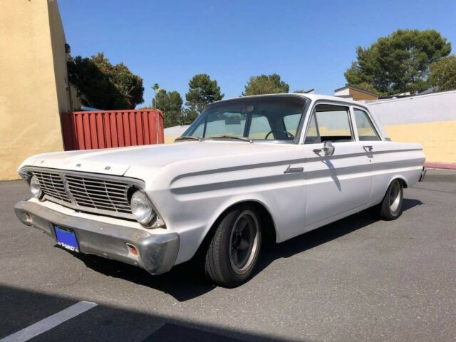 Ford Falcon 1965 image number 3
