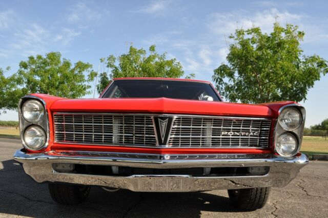 Pontiac Tempest 1965 image number 34