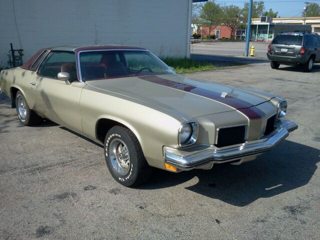 Oldsmobile Cutlass 1973 image number 12