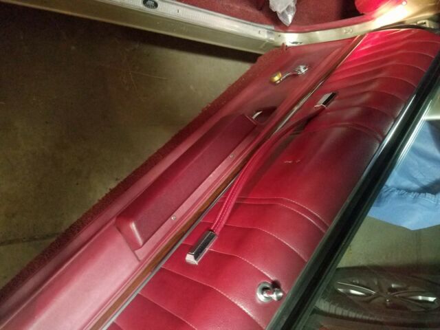 Oldsmobile Cutlass 1973 image number 19