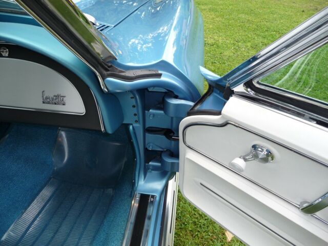 Chevrolet Corvette 1967 image number 11