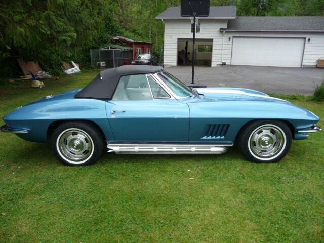 Chevrolet Corvette 1967 image number 3