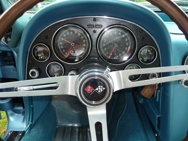 Chevrolet Corvette 1967 image number 9