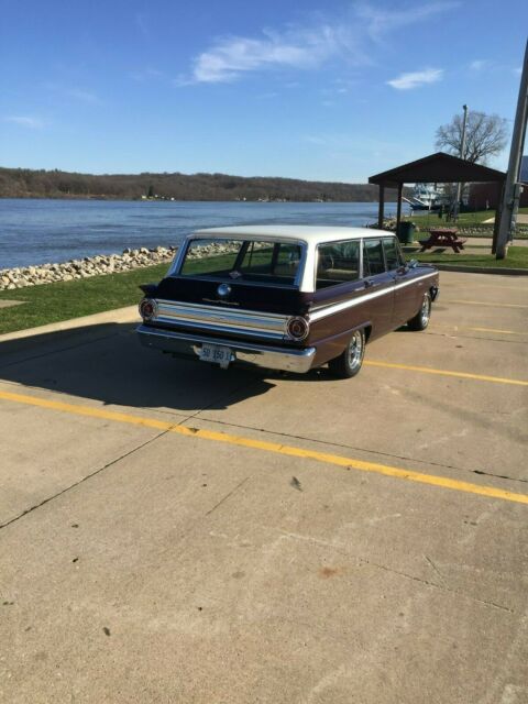 Ford Fairlane 1963 image number 23