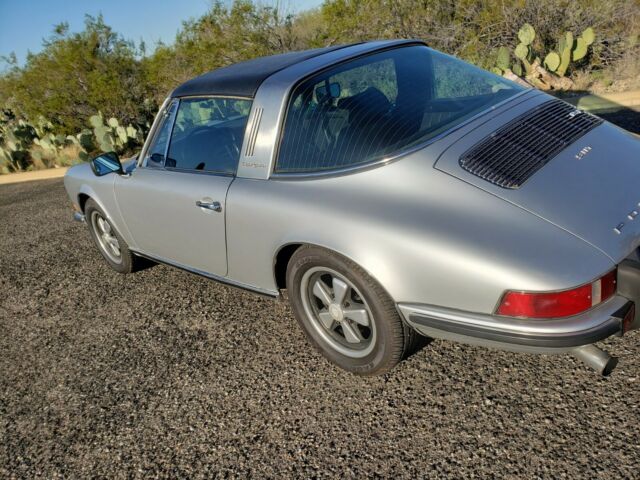 Porsche 911 1973 image number 19